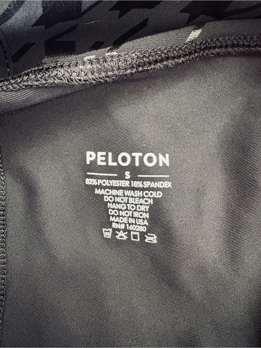 Lululemon Peloton Limited Edition NWOT Shiny Black Houndstooth High-Waist Leggin - Picture 4 of 7